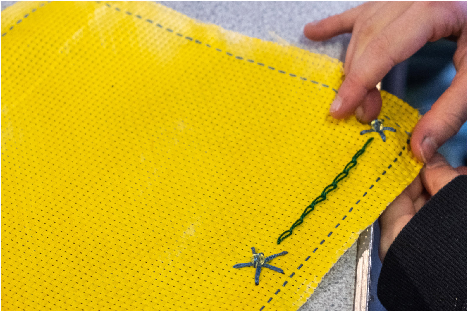 Decorating a mug mat